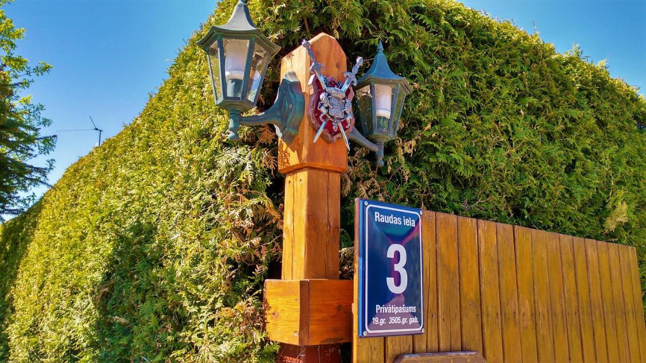 Guest House Melon Jūrkalne Екстериор снимка