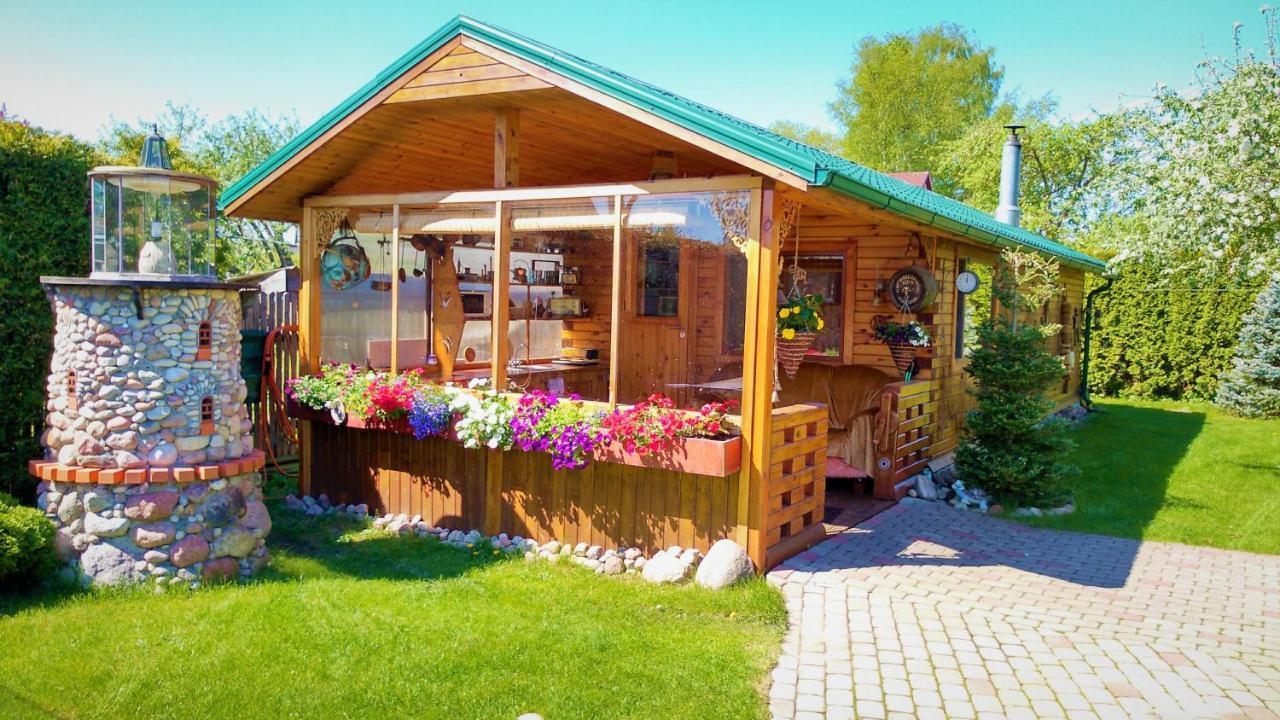 Guest House Melon Jūrkalne Екстериор снимка